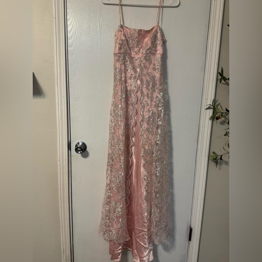 Vintage paper tag Elegant Pink and Silver Gown